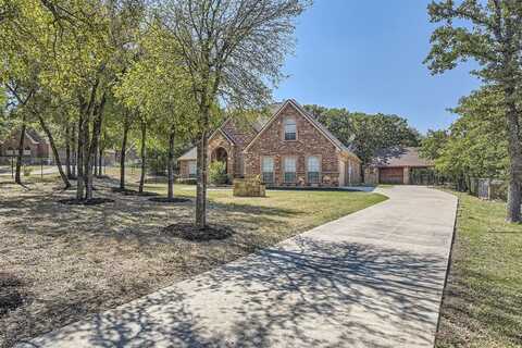 224 S Natural Springs Lane, Azle, TX 76020