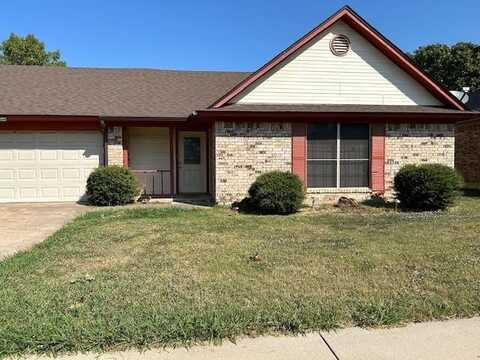 6621 N Park Drive, Watauga, TX 76148