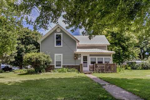 725 West St, Whiting, IA 51063