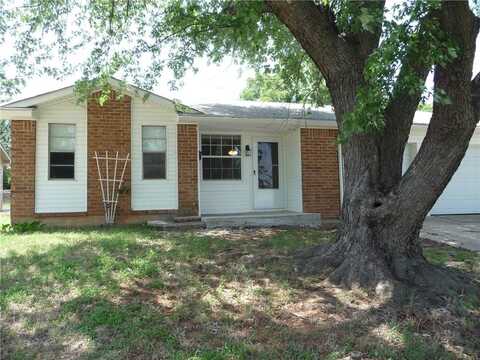 4917 S Karen Street, Del City, OK 73135