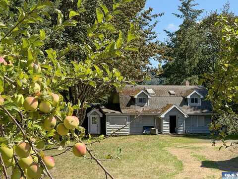 2068 Taylor Cutoff Rd., SEQUIM, WA 98382