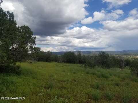 2271 W Roberts Road, Williams, AZ 86046