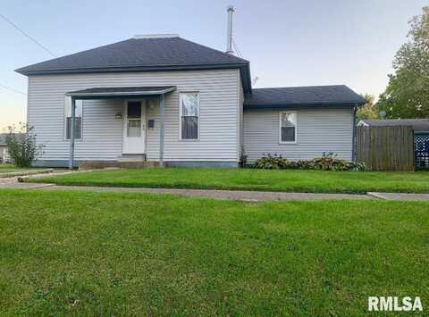 319 E CENTER Street, Girard, IL 62640