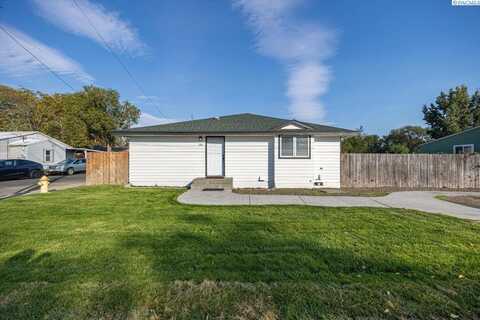 1301 S washington st, Kennewick, WA 99337