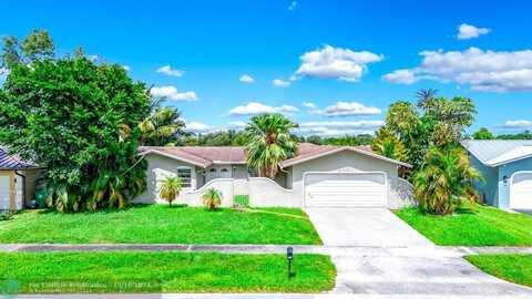 8401 SW 26th St, Davie, FL 33324