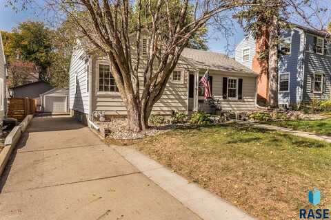 2113 S Phillips Ave, Sioux Falls, SD 57105