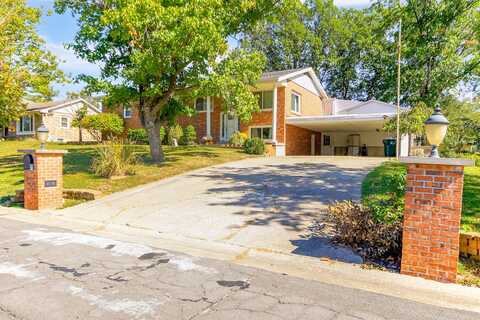 308 Circle Dr., Moberly, MO 65270