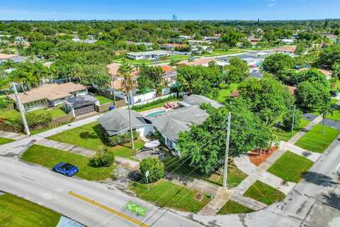 304 N Rainbow Drive, Hollywood, FL 33021