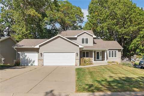 7014 46th Street N, Oakdale, MN 55128