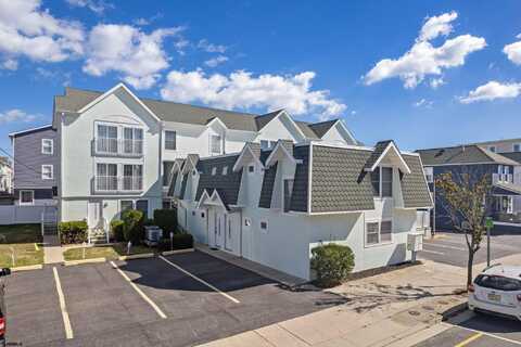 213 E Hand Ave, Wildwood, NJ 08260