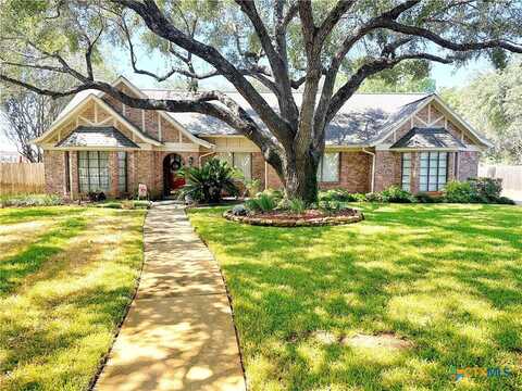 510 Turtle Rock Drive, Victoria, TX 77904