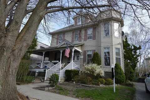 118 Franklin Street, Bristol, RI 02809