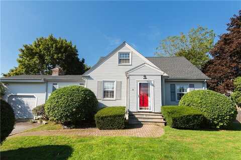 8 Fenner Avenue, Newport, RI 02840