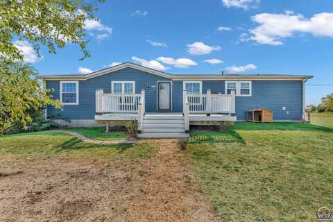 5311 SE 61st St, Berryton, KS 66409