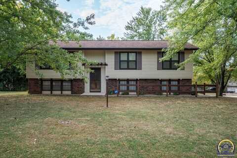 3331 NW 42nd Ter, Topeka, KS 66618