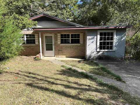 2705 Lake Henrietta Street, Tallahassee, FL 32310