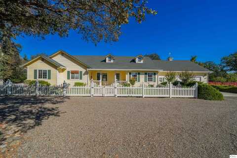 14600 Molluc Drive, Red Bluff, CA 96080