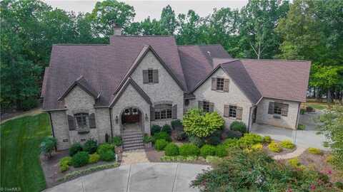 185 Point View Court, Denton, NC 27239