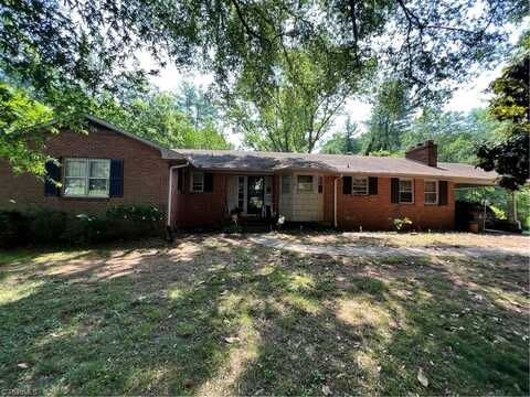 5231 Silas Creek Parkway, Winston Salem, NC 27106