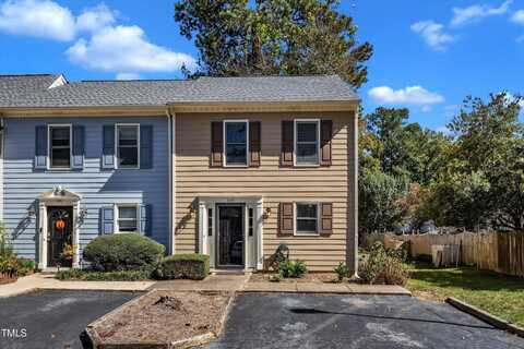 5620 Bridgetowne Way, Raleigh, NC 27609