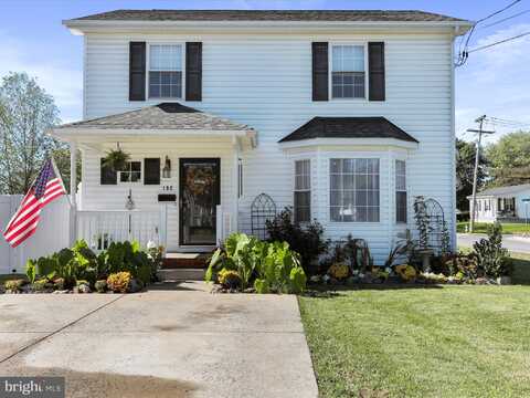 195 N FUNK STREET, STRASBURG, VA 22657