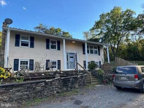 215 LOSHES RUN ROAD, DUNCANNON, PA 17020