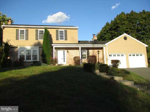 212 CATHY ANN DRIVE, READING, PA 19606