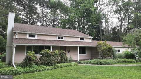 6 N ELM STREET, HOPEWELL, NJ 08525