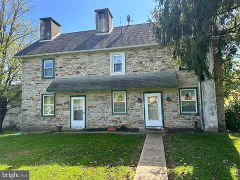 75 WESTERN AVENUE, PARKESBURG, PA 19365