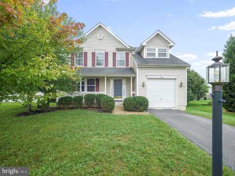 1304 PRENTISS POINT PARKWAY, MARTINSBURG, WV 25401