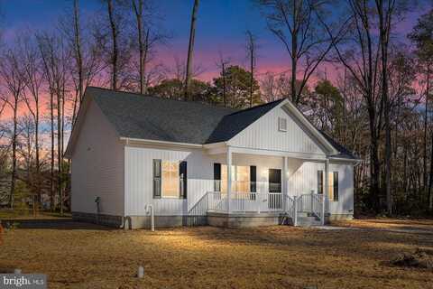 122 MACHODOC DRIVE, MONTROSS, VA 22520