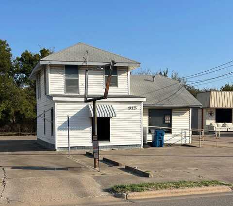 815 E Milam St, Mexia, TX 76667