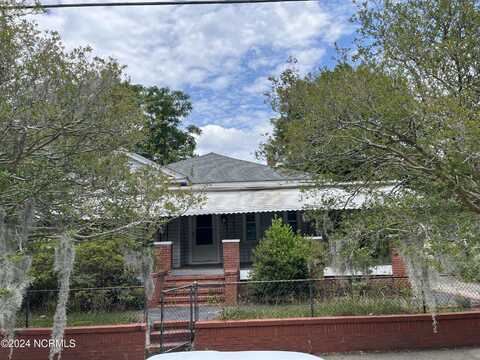 1107 S 6th Street, Wilmington, NC 28401