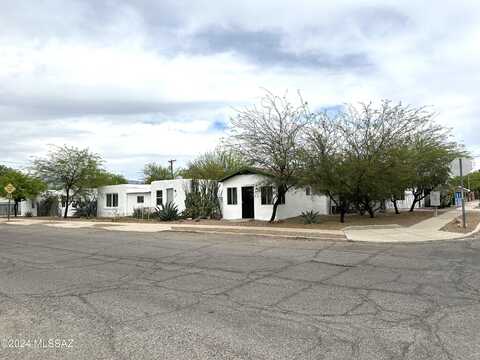 W 32Nd Street, Tucson, AZ 85713