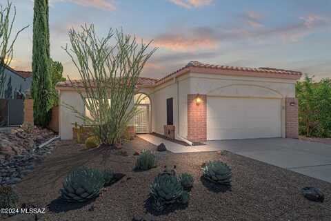 Rusty Gate, ORO VALLEY, AZ 85755