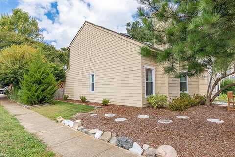 Back Acres, VIRGINIA BEACH, VA 23454