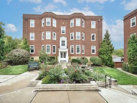 Roselawn, PITTSBURGH, PA 15228