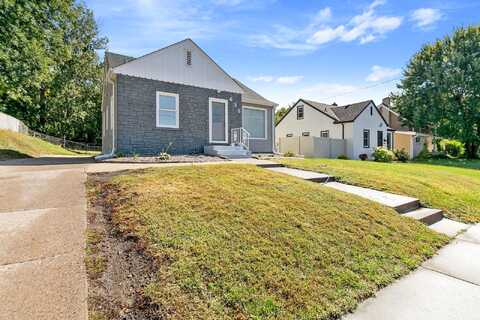 White Bear, SAINT PAUL, MN 55106