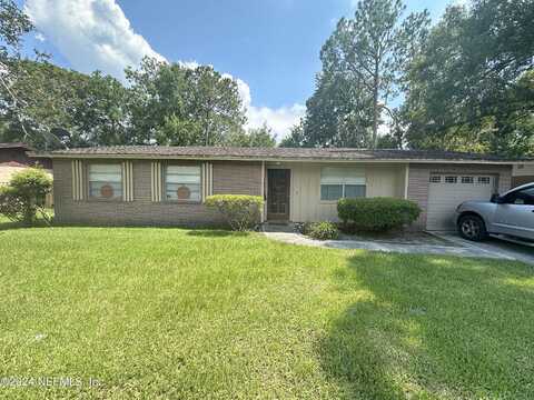 Tina, MIDDLEBURG, FL 32068