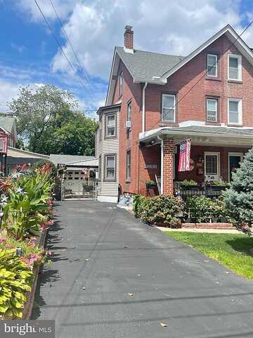 Broadway, CLIFTON HEIGHTS, PA 19018