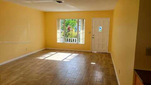 46Th, LAUDERDALE LAKES, FL 33319