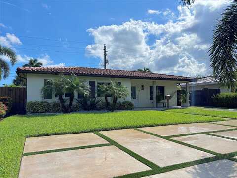 Moffett, HALLANDALE BEACH, FL 33009