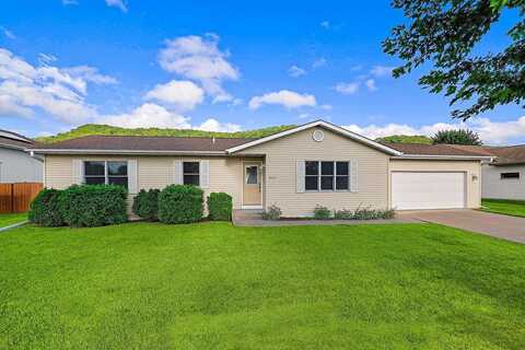 33Rd, LA CROSSE, WI 54601