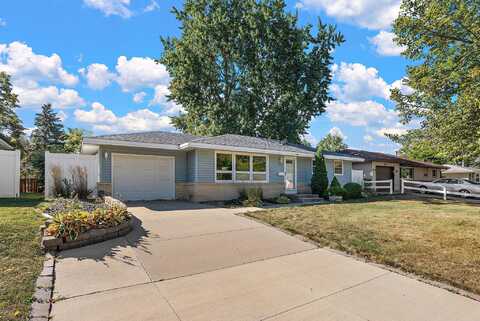 61St, MINNEAPOLIS, MN 55428