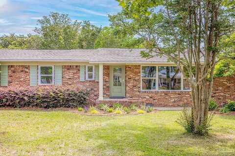 Laura, GULF BREEZE, FL 32561