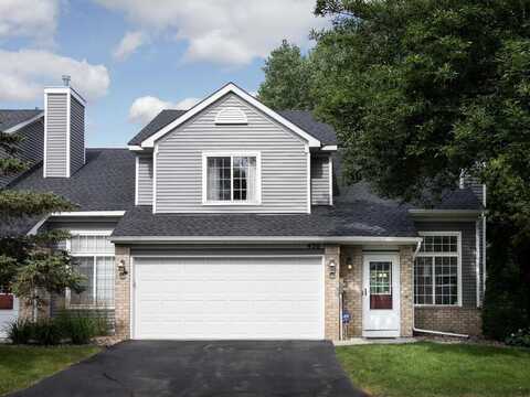 Mission Hills, CHANHASSEN, MN 55317