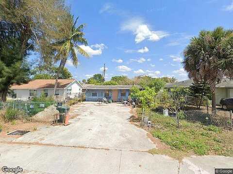 Davis, FORT MYERS, FL 33916