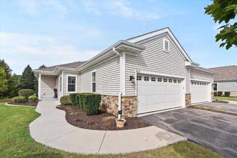 Moraine, WEST BEND, WI 53095