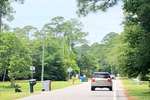 Soundside, GULF BREEZE, FL 32563