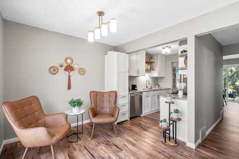 Heather Hills, BURNSVILLE, MN 55337